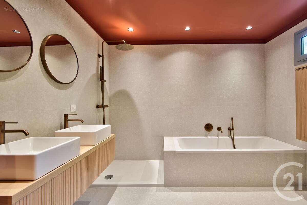 Appartement à VILLEFRANCHE-SUR-MER