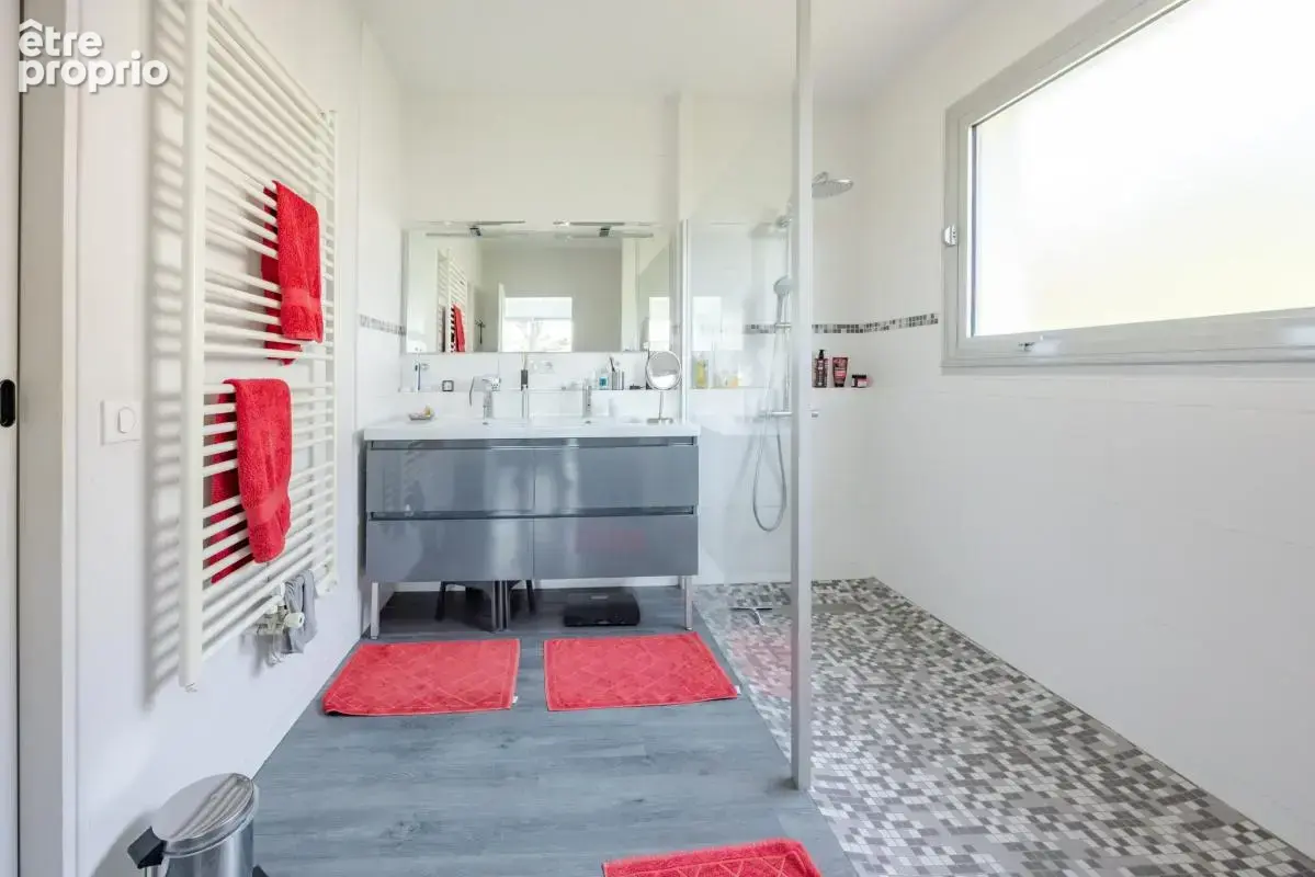 Maison familiale de 205 m2 - photo 6