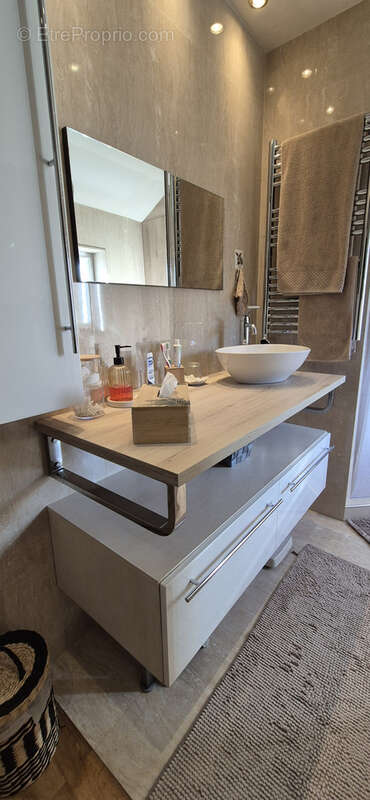 Appartement à SERAINCOURT