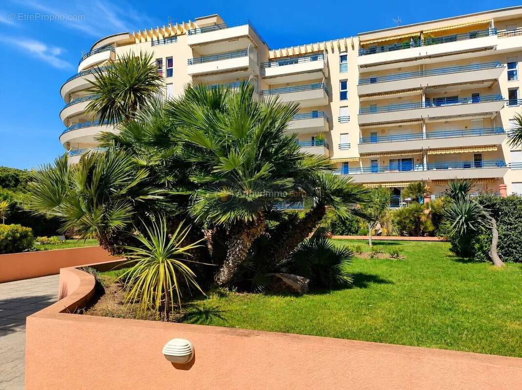 Appartement à FREJUS