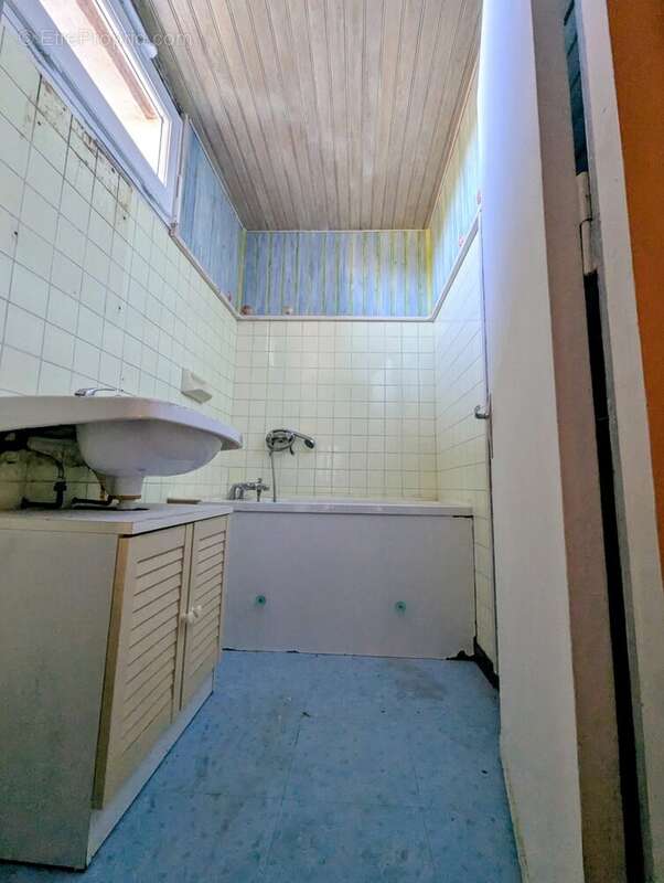 R+1- Salle de bain 