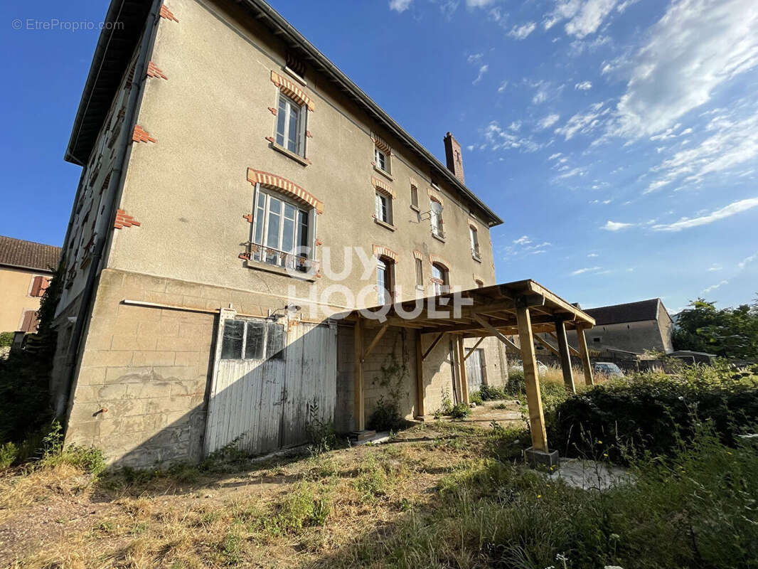 Maison à MESVRES