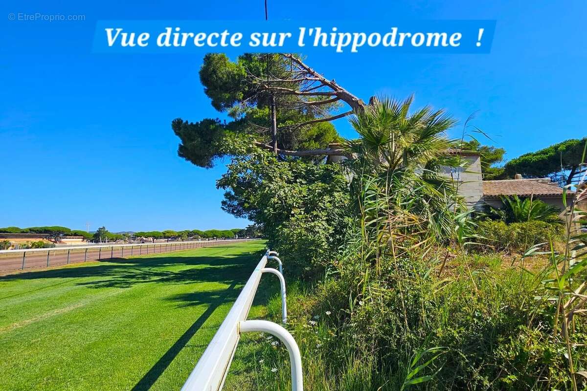 Maison à HYERES