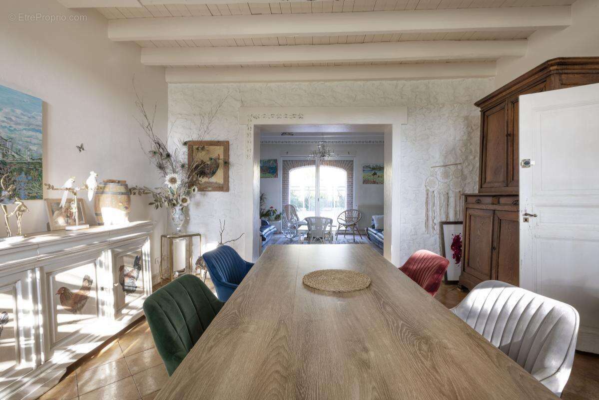 Maison à CADALEN