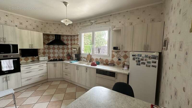 Maison à MARTIGNAS-SUR-JALLE