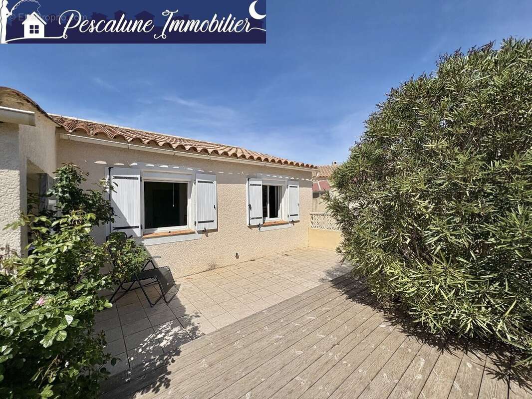 Maison à GALLARGUES-LE-MONTUEUX