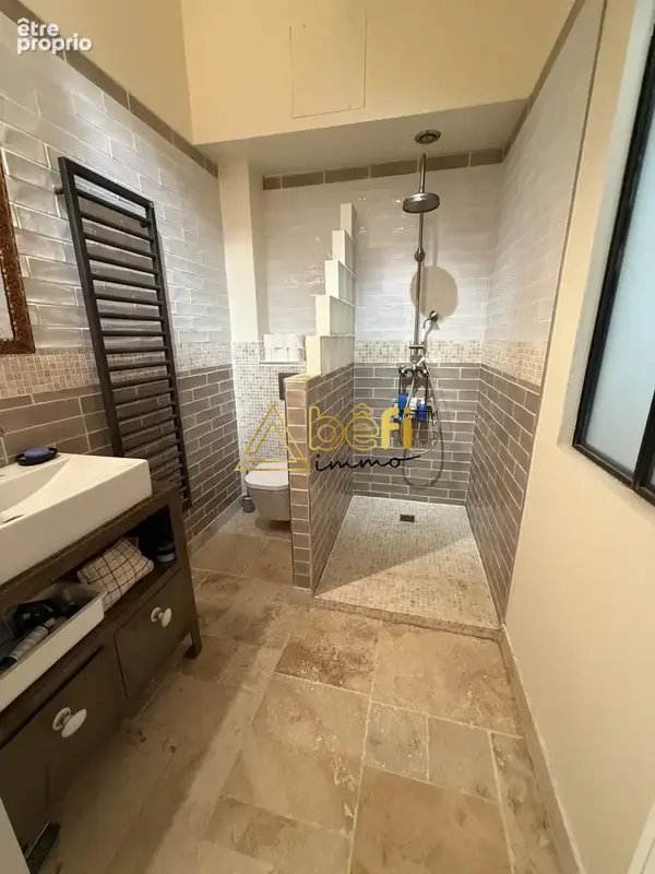 Appartement 4 pièces 130 m² à vendre à Clermont-Ferrand (63100) - photo 8