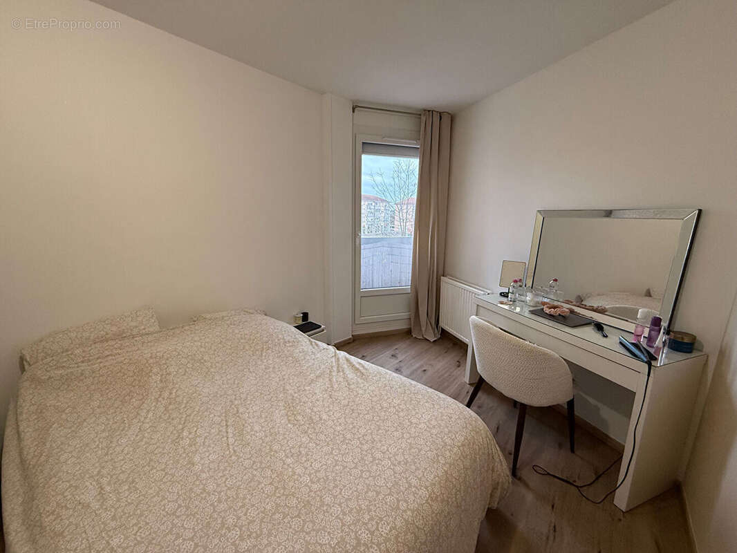 Appartement à RIORGES