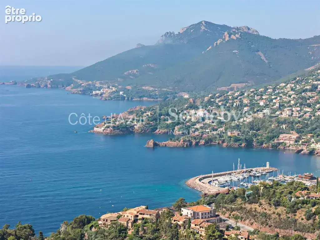 Théoule-sur-Mer: villa à rénover avec vue mer panoramique et projet approuvé - photo 9