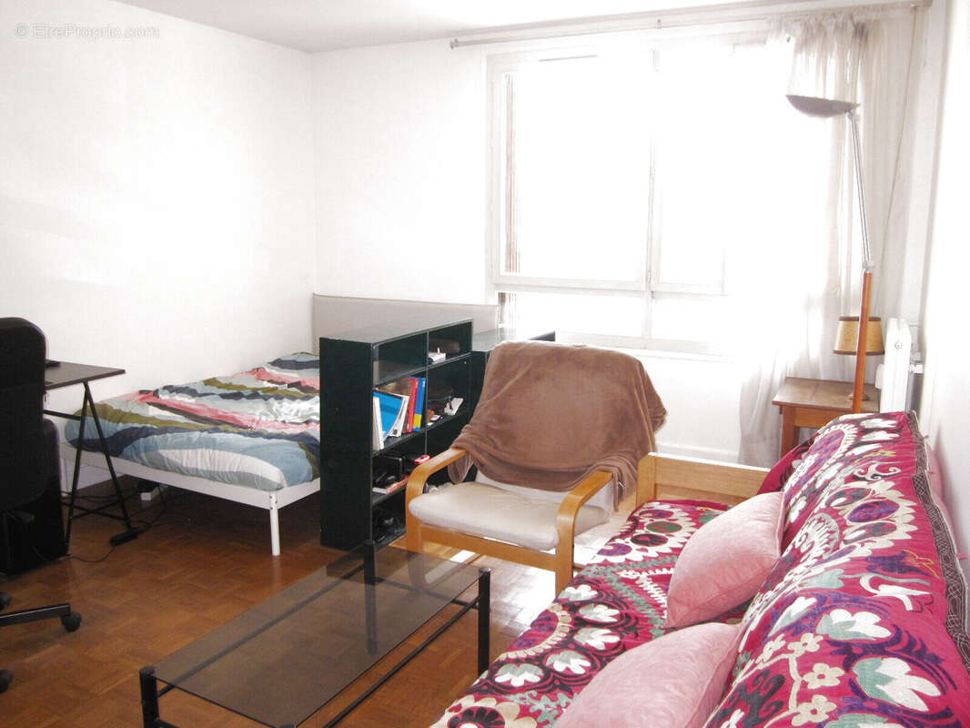 Appartement à PARIS-20E