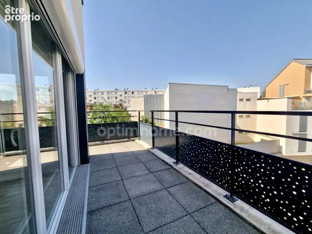 Centre ville Appartement 4 pièces + balcon + parking - photo 5