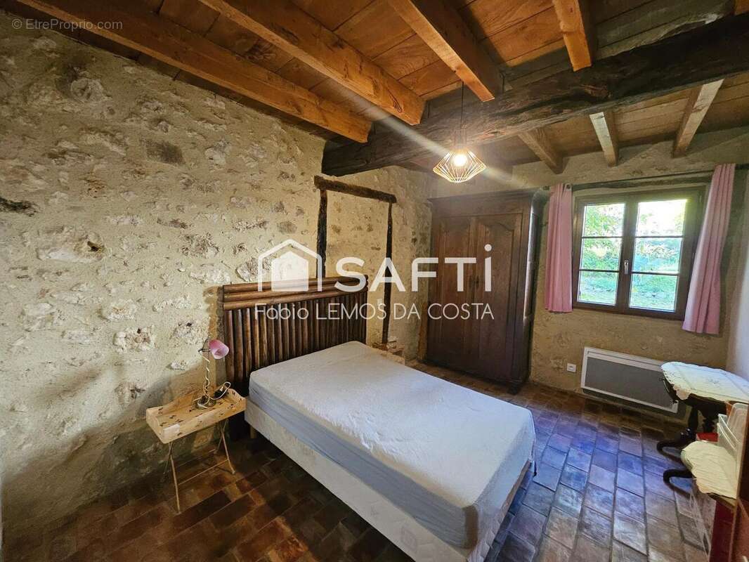 Photo 8 - Maison à MONTREAL