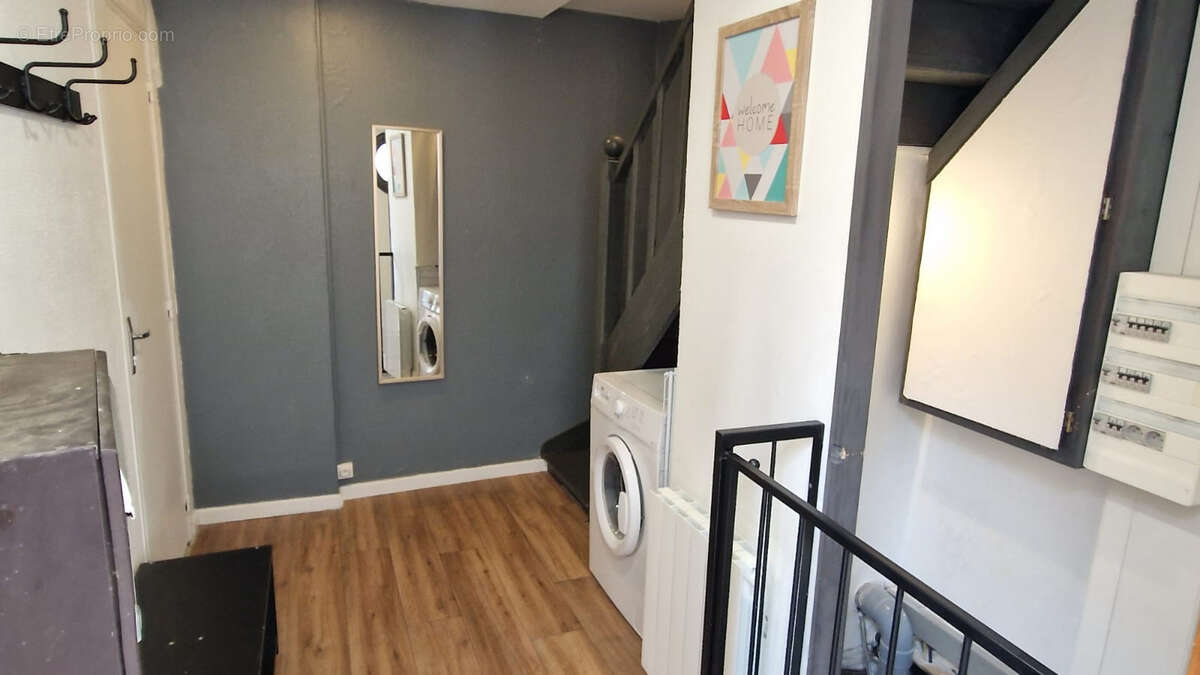 Studio + local commercial centre-ville - photo 2