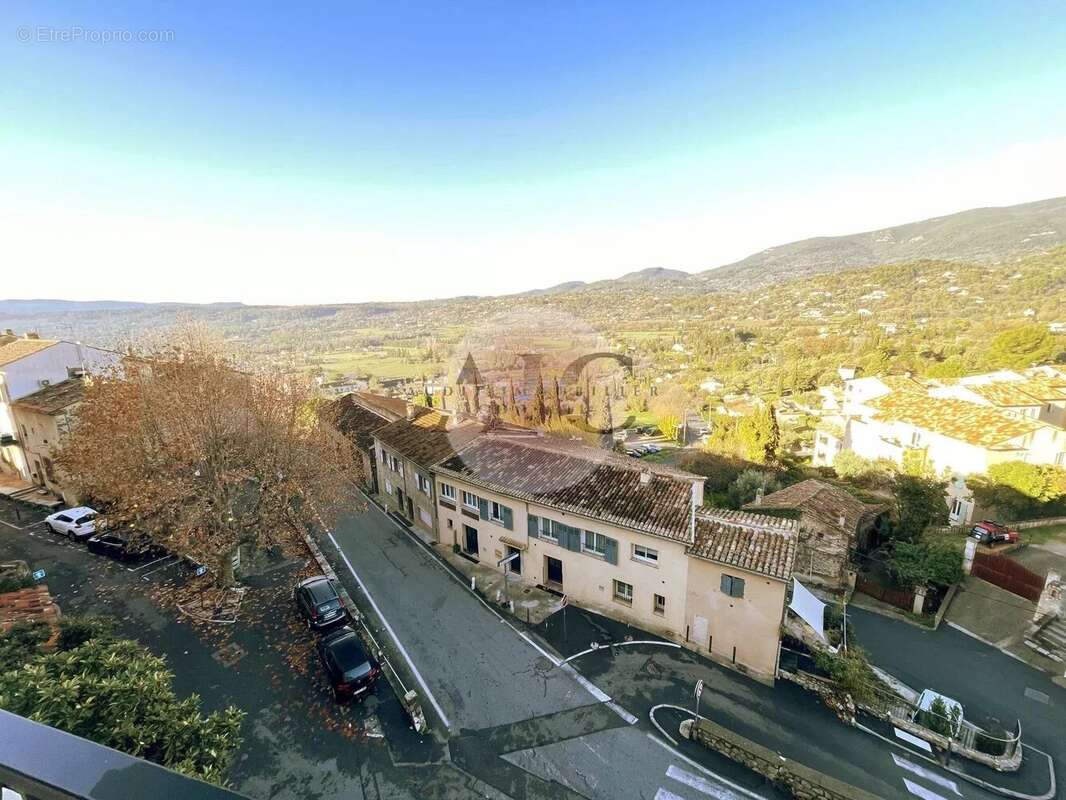 Appartement à FAYENCE