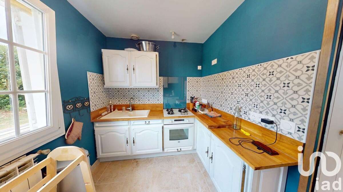 Maison 94 m² à Chevry-En-Sereine  - photo 4