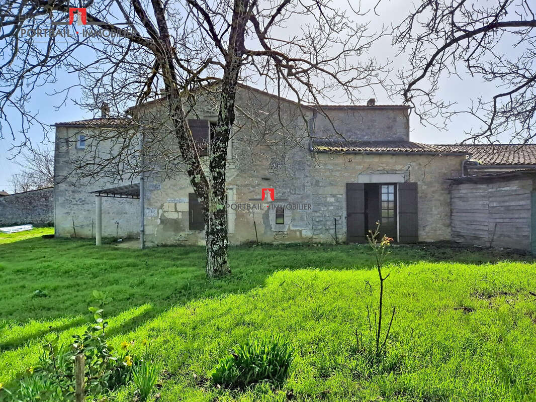 Maison 160 m² à Libourne  - photo 3