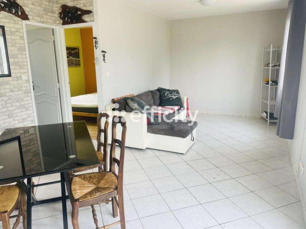 Maison 2 pièces 42 m² à vendre à Lavare (72390) - photo 5