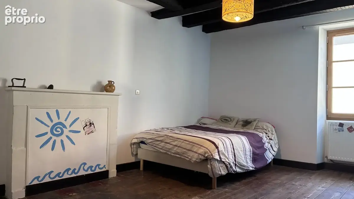 Maison de ville rénovée, cité de l'écrit à Montmorillon - photo 6