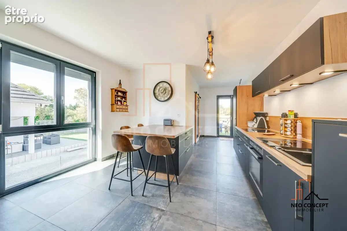 * SESSENHEIM - Maison rénovée en 2021 de 116 m² située en seconde ligne, avec un terrain idylique ! * - photo 9