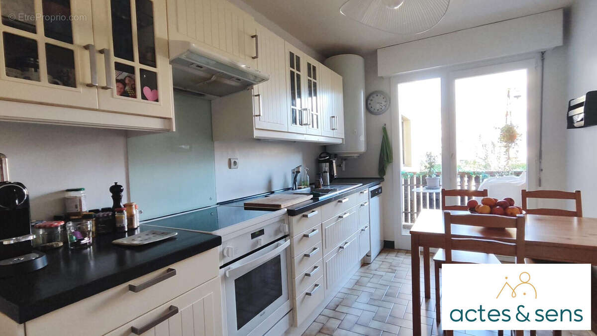 Appartement à BARBERAZ