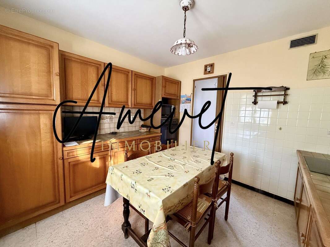 Maison à JONQUERETTES