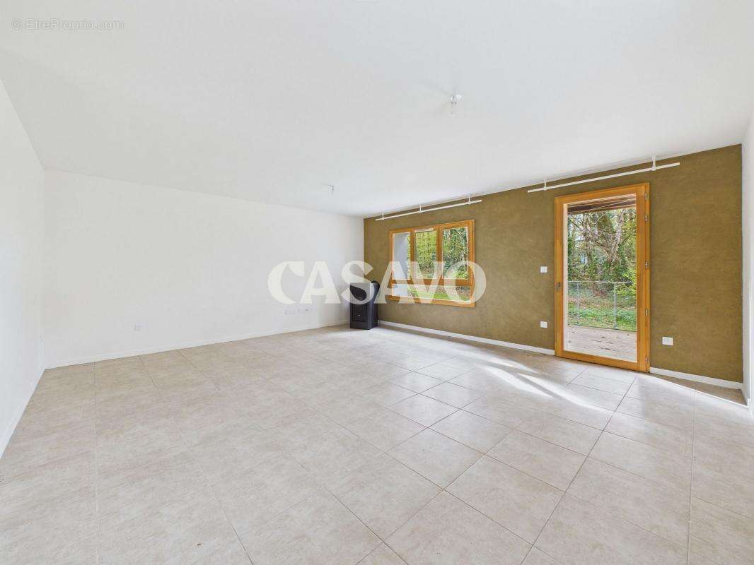 Appartement à AMBARES-ET-LAGRAVE