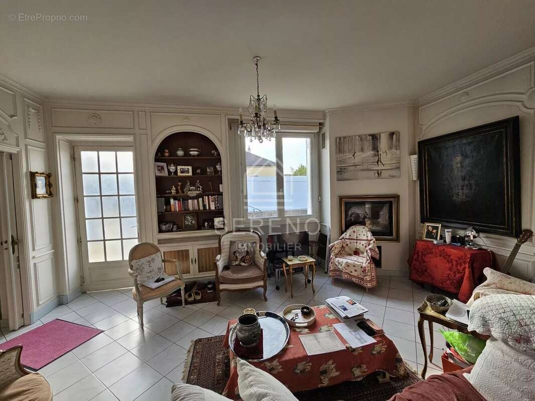 Maison à BRY-SUR-MARNE