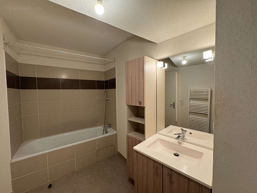 Appartement à CENON