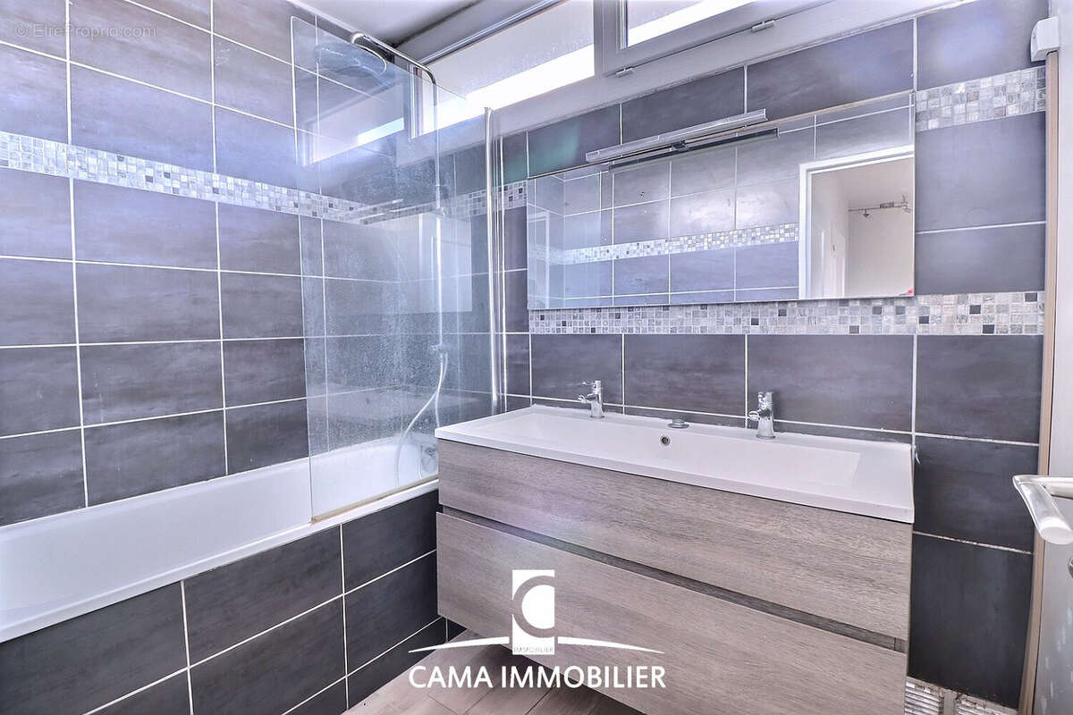 Appartement à SAINT-CYR-L&#039;ECOLE