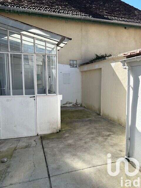 Photo 9 - Maison à SAINT-JULIEN-LES-VILLAS