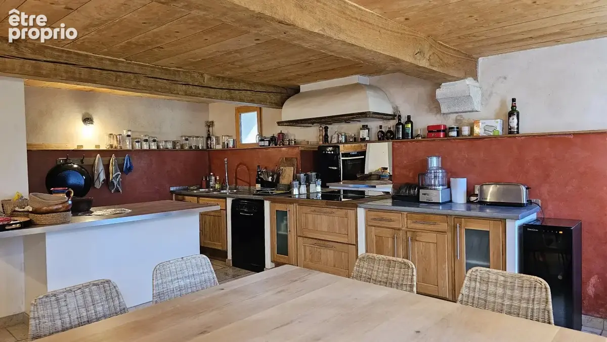 Bastide en pierre de caractère – caussols - photo 8