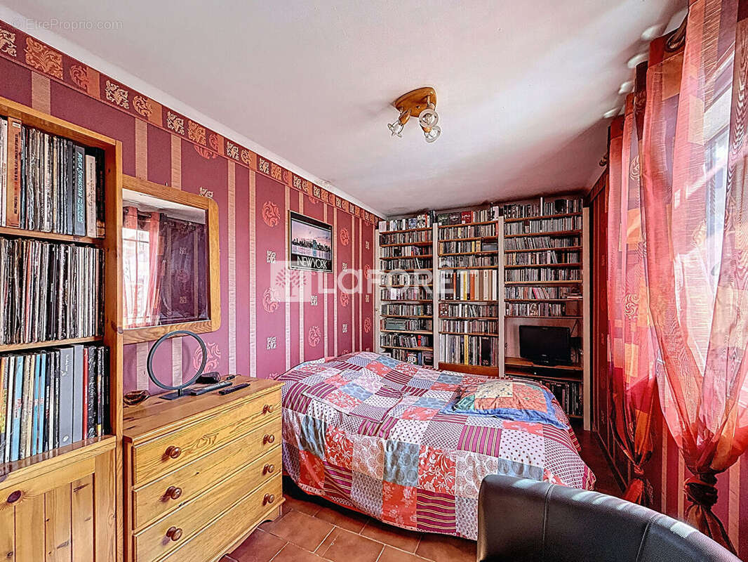 Appartement Les Pennes Mirabeau 3 pièce(s) 66 m2 - photo 6