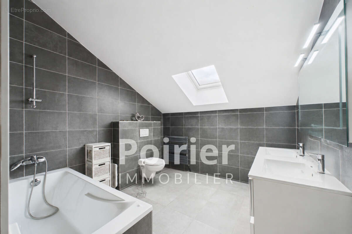 Maison jumelée récente de 2020   Clé en main ! - photo 6