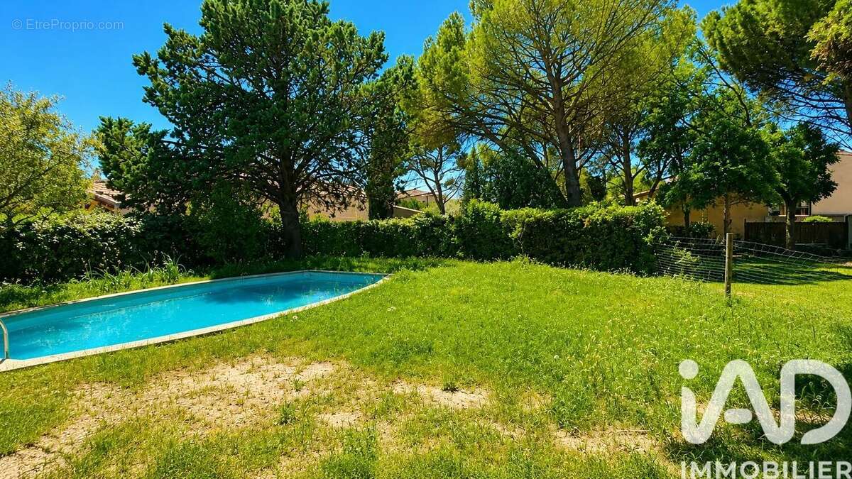 Terrain 633 m² à Aubignan  - photo 4