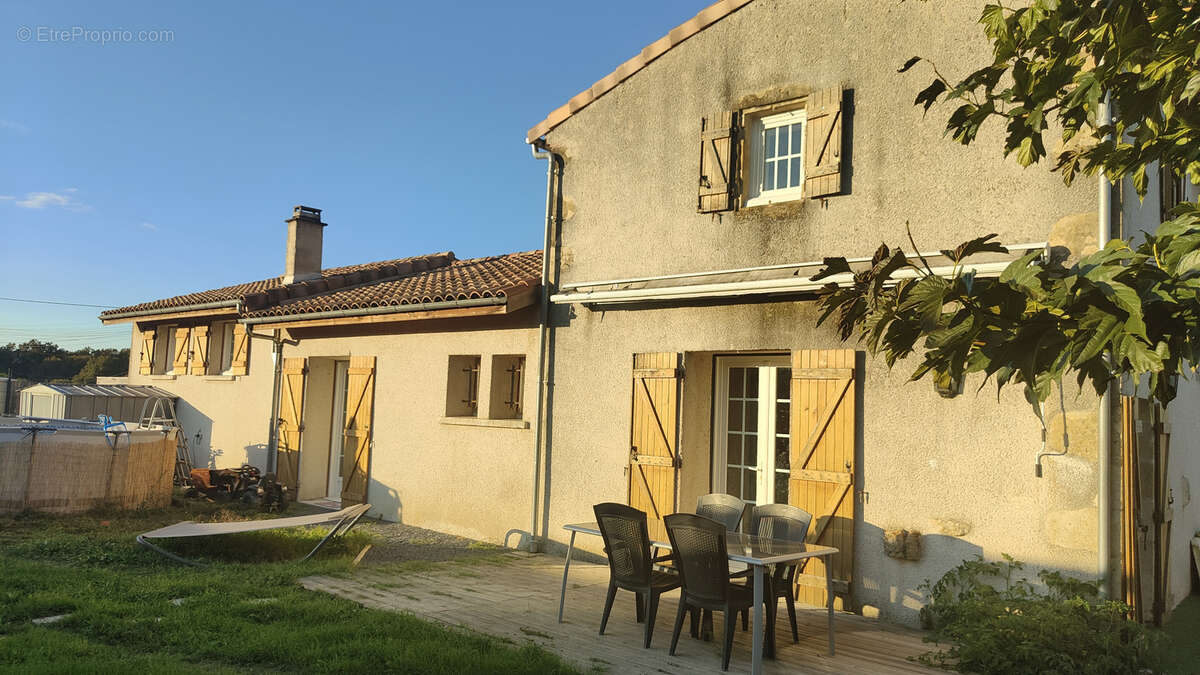 Maison à TOULENNE