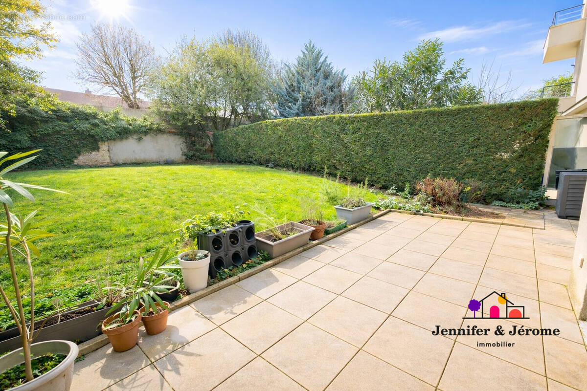 Appartement à ENGHIEN-LES-BAINS