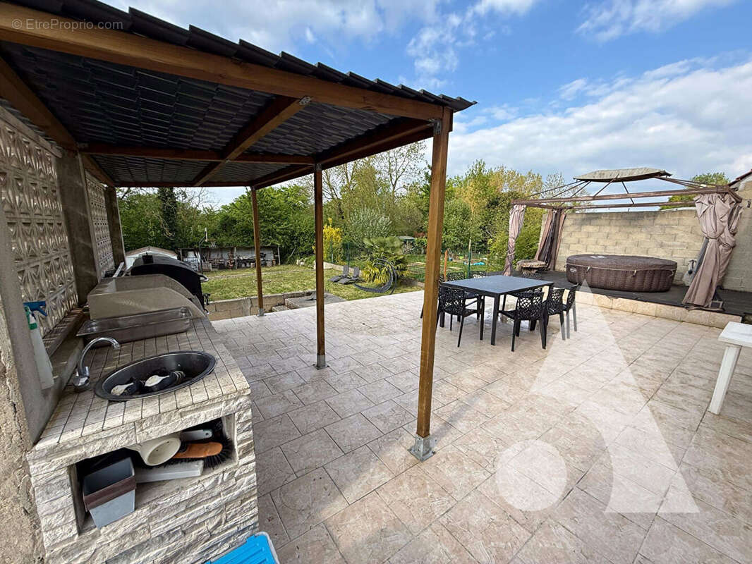 Maison à VILLERS-COTTERETS