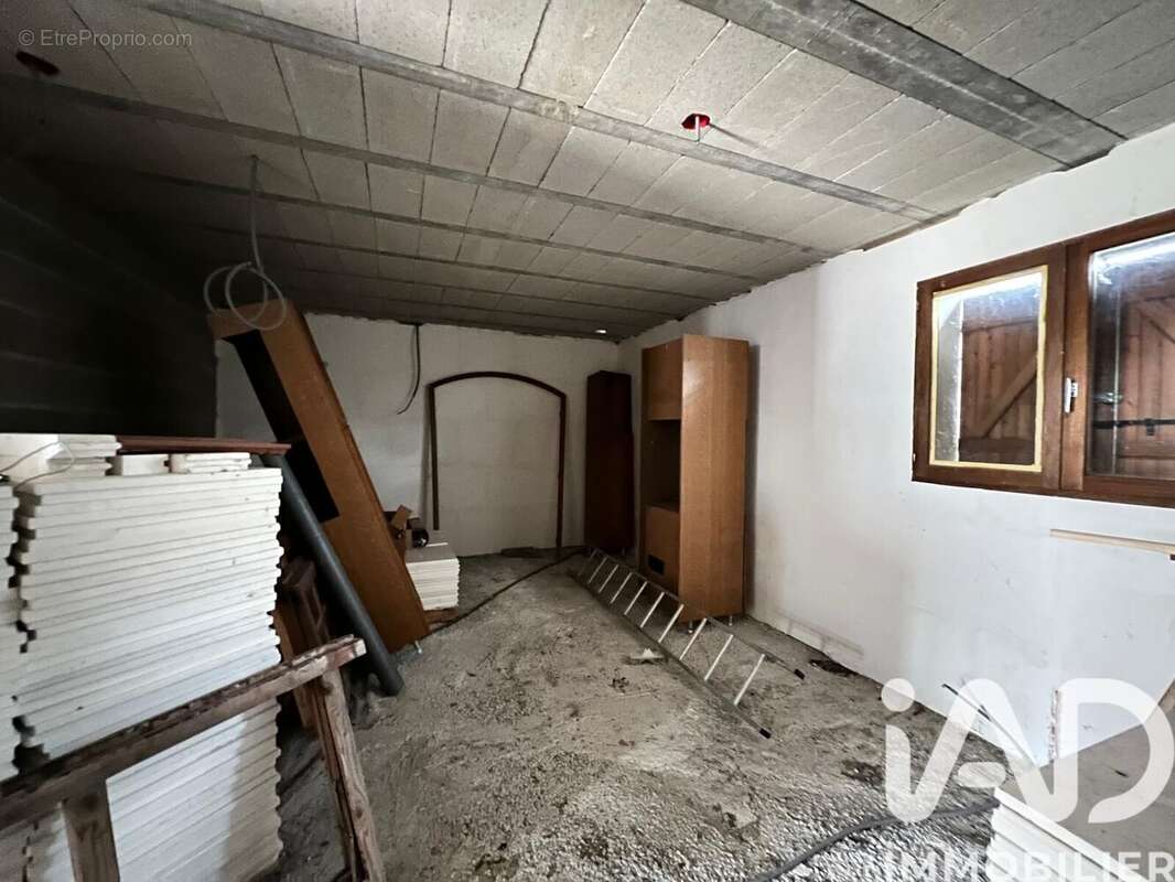 Maison 200 m² à Foucherolles  - photo 6