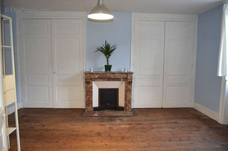 Maison à LONS-LE-SAUNIER