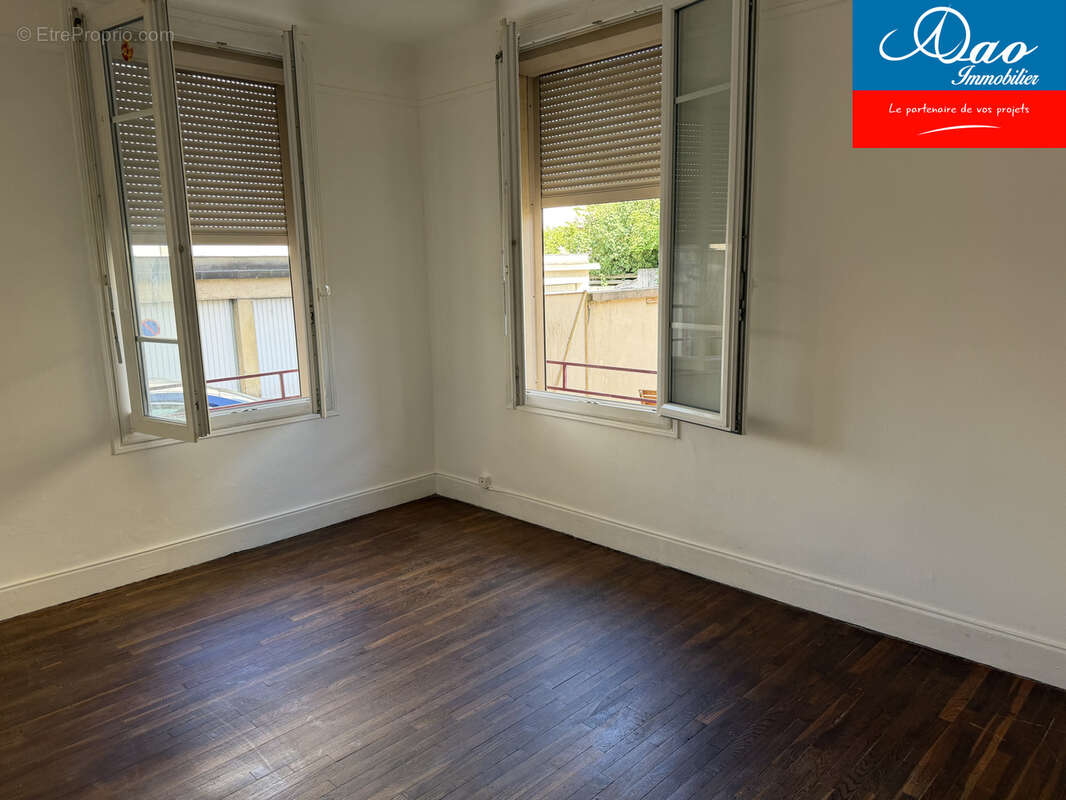 Appartement type 2 Sur Sainte Savine, proche Gare de Troyes. - photo 2