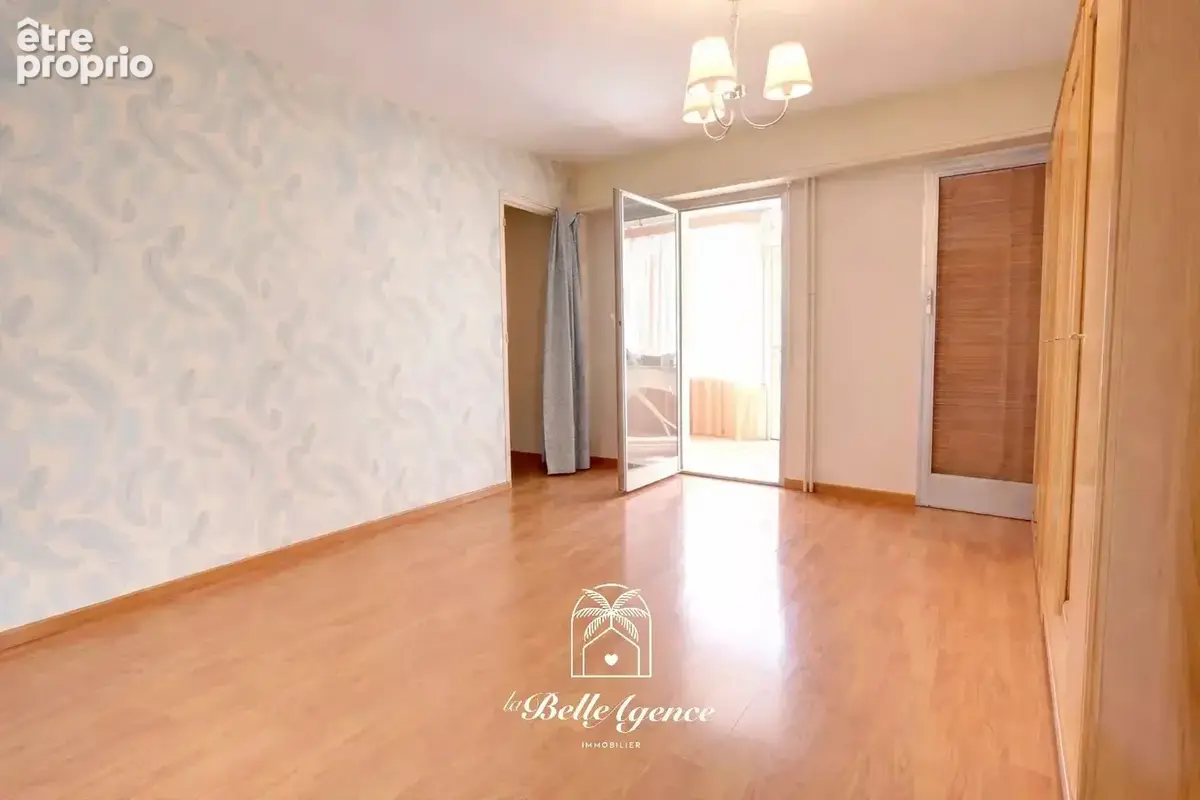 Nice Vismara - 4/5P 111m2 - Jardin - A Rénover "Yvonne" - photo 9