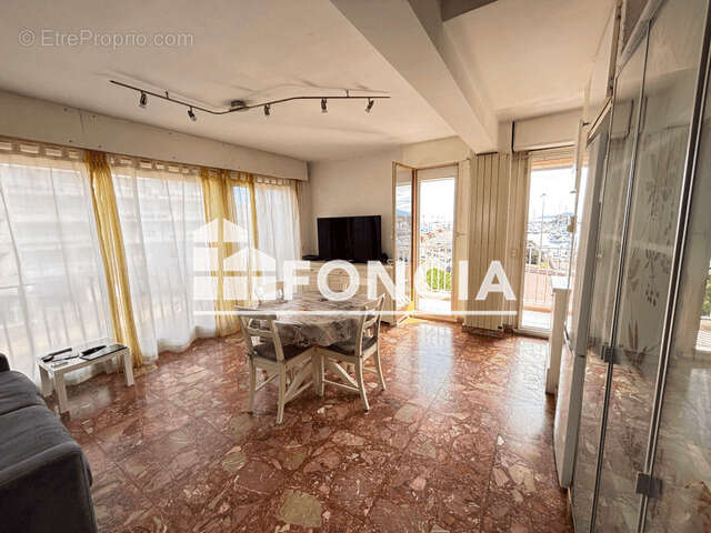 Appartement à SAINT-CYPRIEN