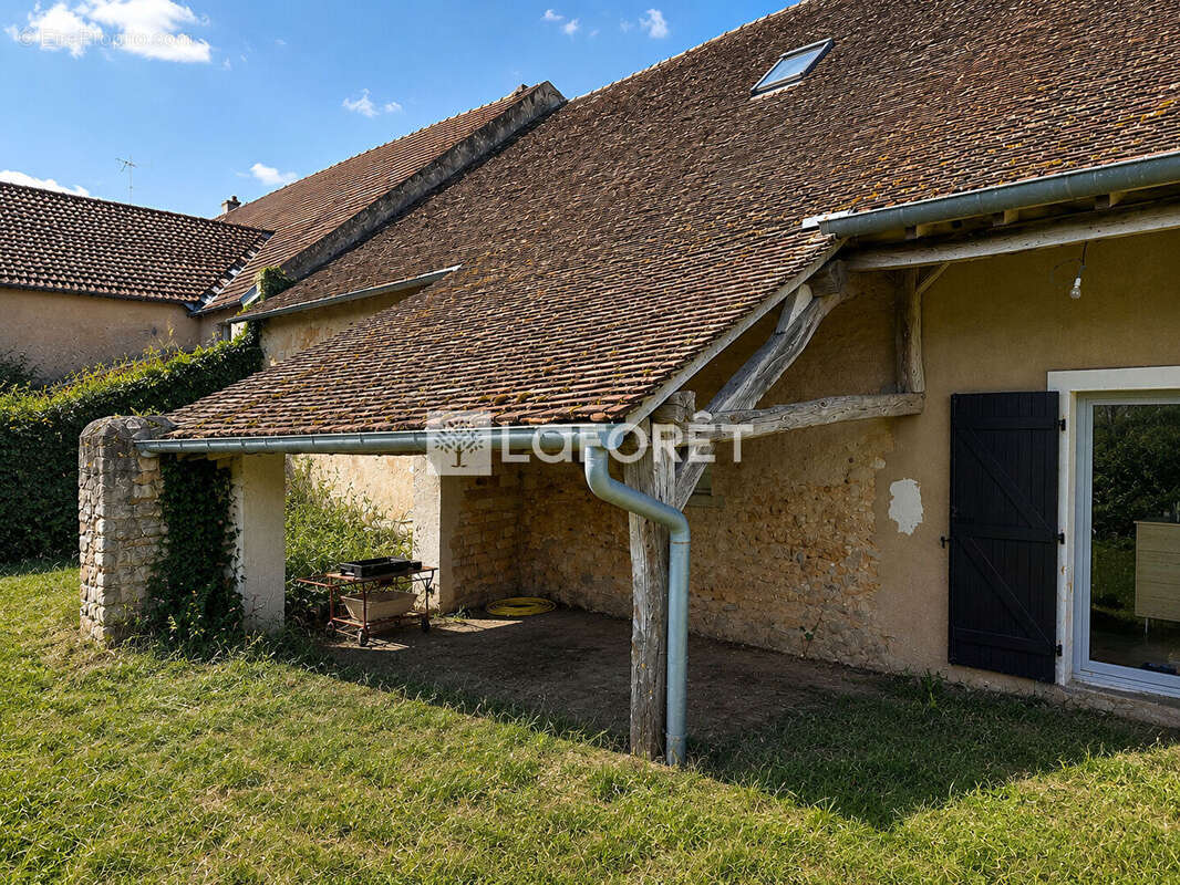 Maison en pierre rénovée - photo 3