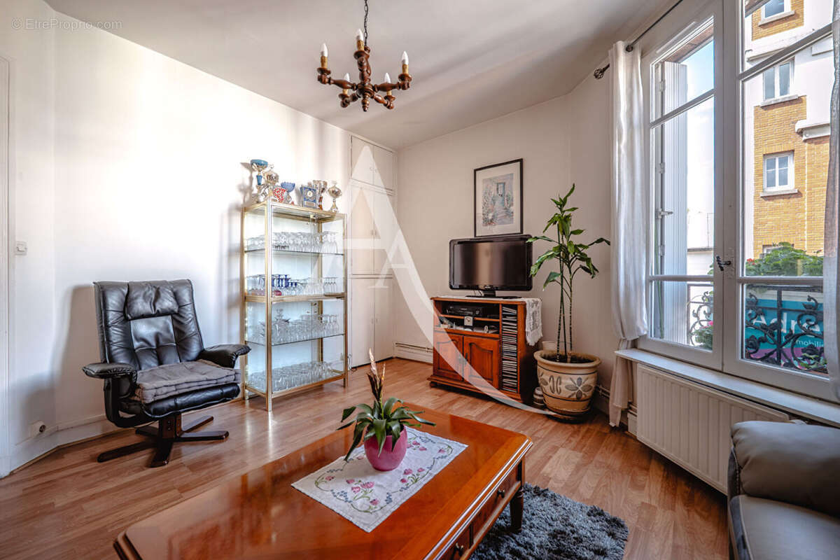 Appartement à CLICHY