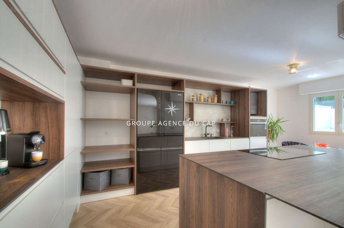 Saint raphael proche centre ville appartement 4 pieces avec garage - photo 2