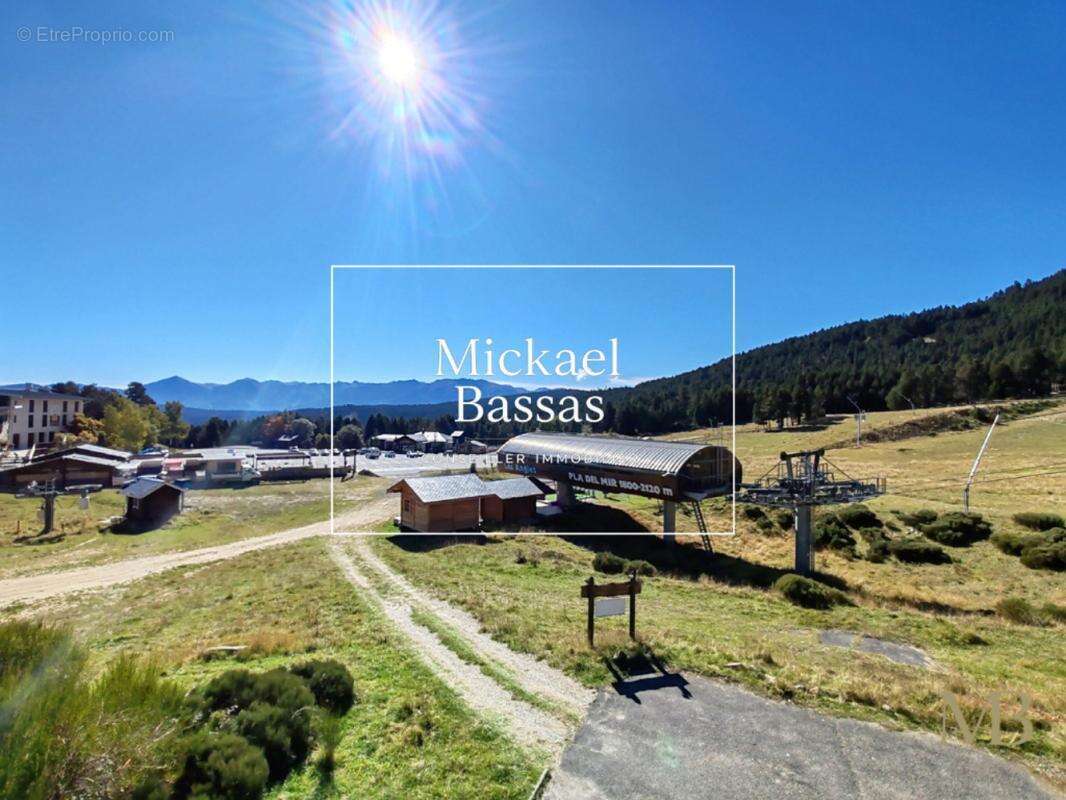 Maison à LES ANGLES