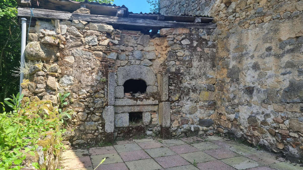 20250515_144736 - Maison à BUSSEROLLES