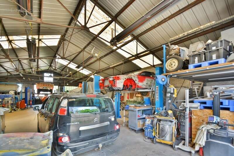 Commerce à BOUTIGNY-SUR-ESSONNE