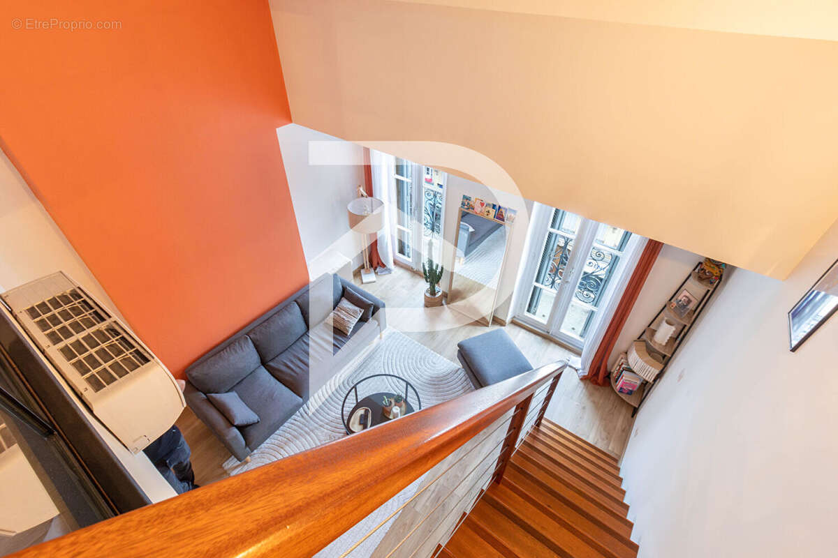 Appartement à MARSEILLE-2E