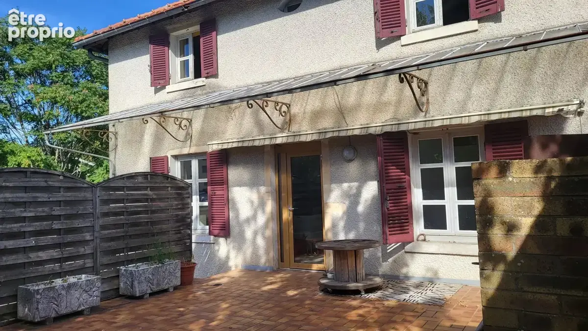 Maison 138 m² à Romaneche-Thorins  - photo 6